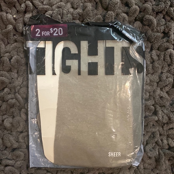 UO Sheer Leg Tights - Picture 1 of 2